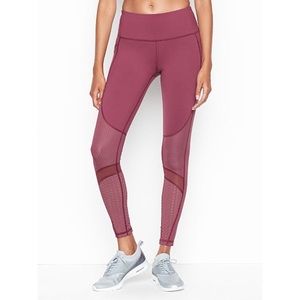 Knockout Victoria Sport Mid Rise Pocket Tight M